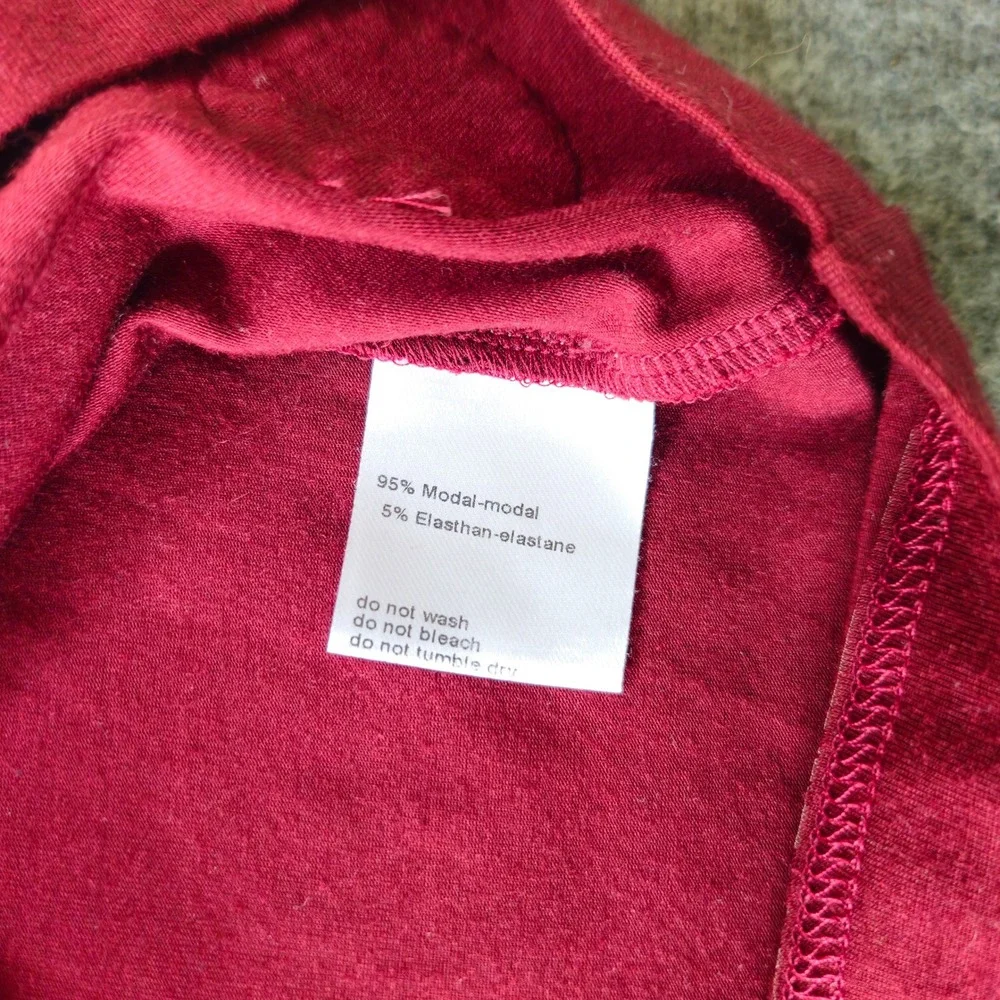 Akris Punto Square Neck Jersey T-Shirt Size 8 Burgundy Old Money Stretch Minimal